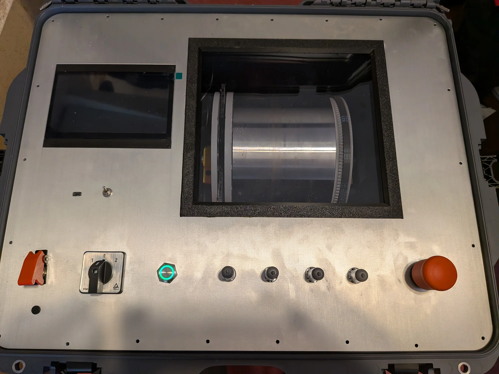 GiroStor benchtop flywheel demonstrator