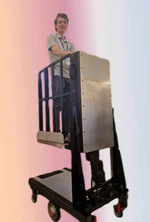 Engineering development project supported by structural analysis